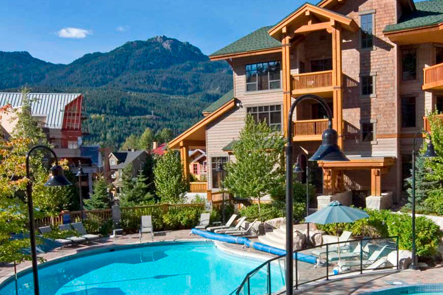 Lodging-Ovations legends-first tracks-evolution